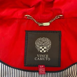 Vince camuto waterproof red rain jacket. Excellent conti on. Size small